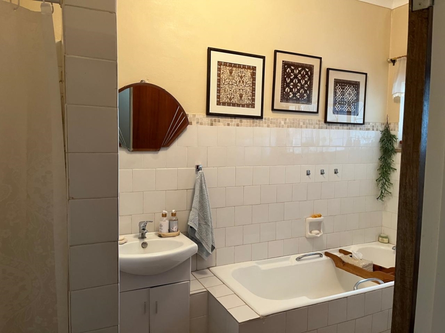 5 Bedroom Property for Sale in Theunissen Free State